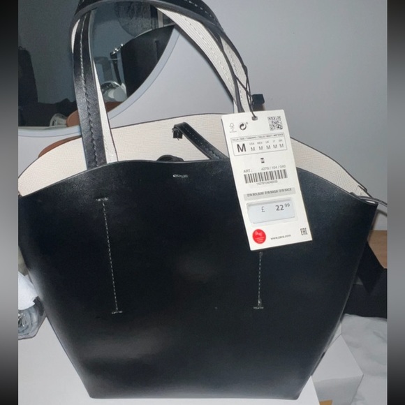 Zara Handbags - Zara black tote bag